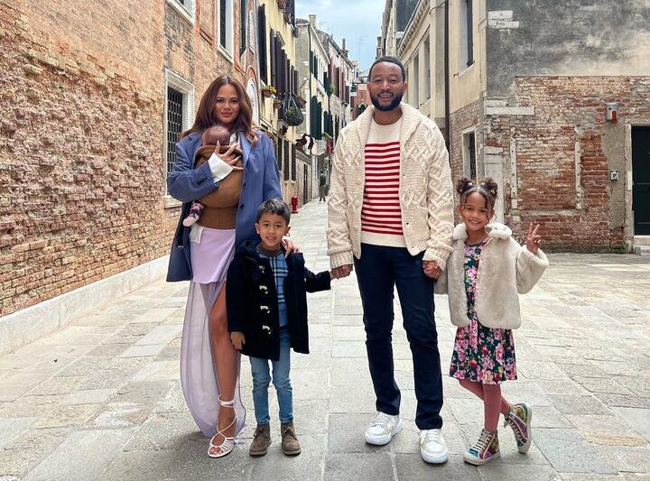 type de mère Chrissy teigen