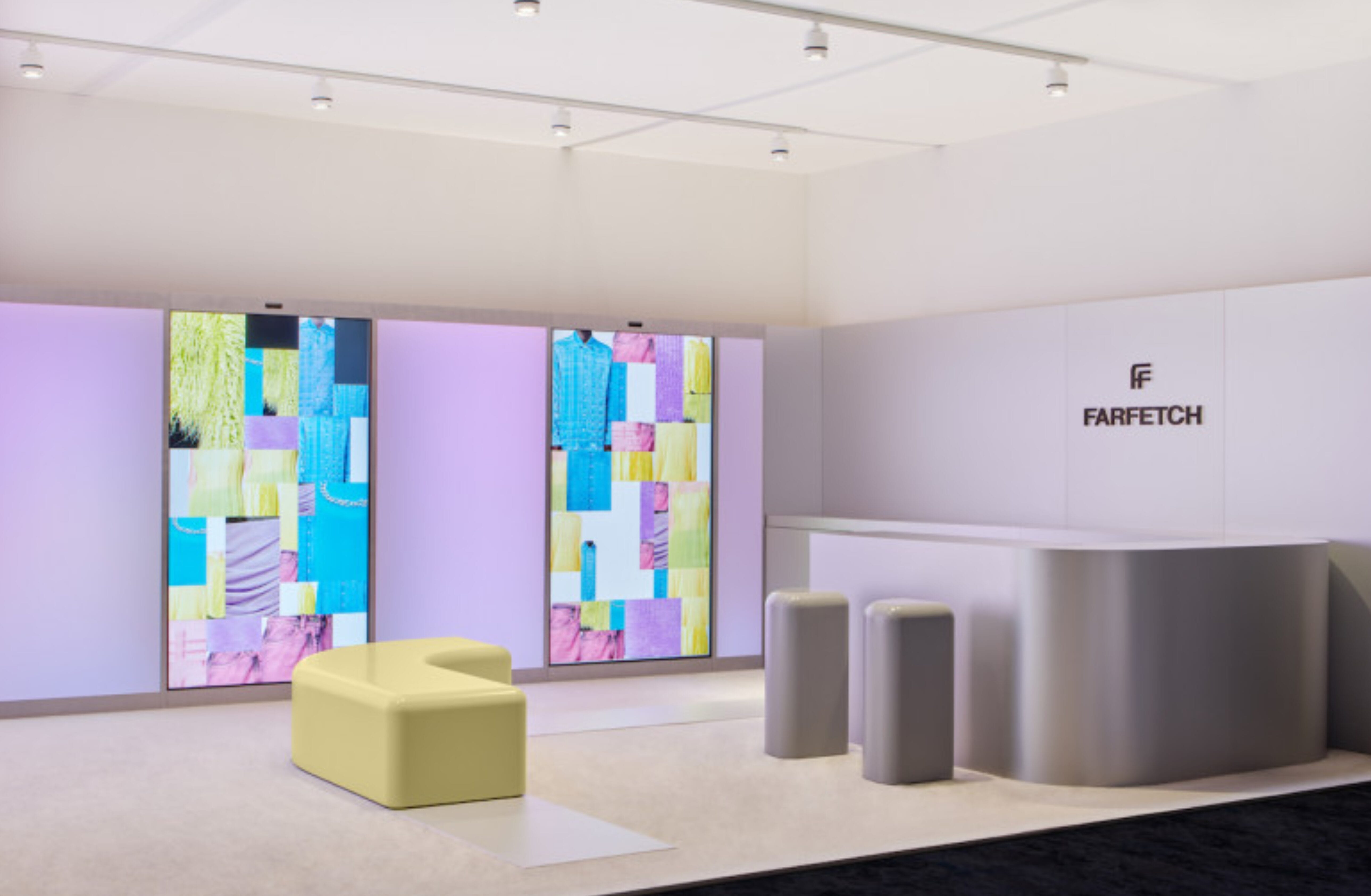 L'essor des événements « phygitaux » : quand le physique rencontre le numérique - Article de Blogue bicom - Art Basel exposition